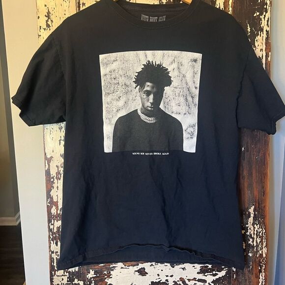 NBA Young Boy. Never Broke Again picture graphic unisex T-shirt. Size L. - Picture 1 of 6